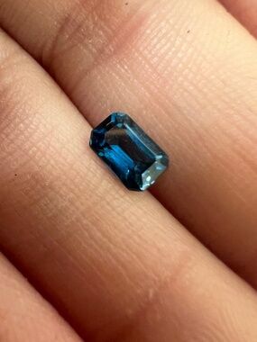 .72ct genuine London blue topaz
